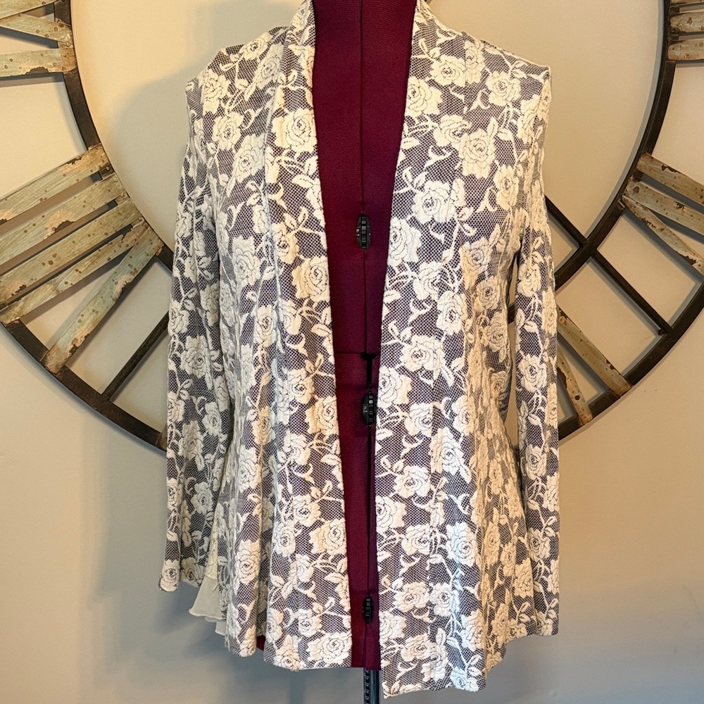Camille & Co Floral Open-Front Cardigan